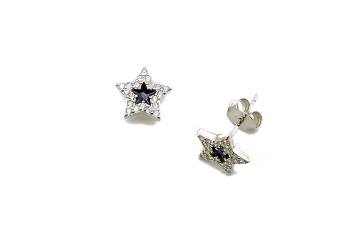 Ασημένια επιπλατινωμένα σκουλαρίκια,αστέρια, στολισμένα με μαύρο σμάλτο και λευκά ζιργκόν
