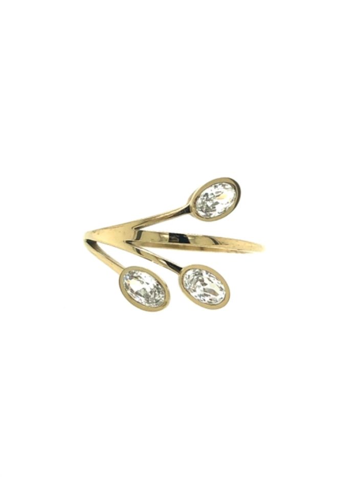 Ατσάλινο γυναικείο δαχτυλίδι με κλαράκια, στολισμένα με λευκά ζιργκόν, σε χρυσό χρώμα