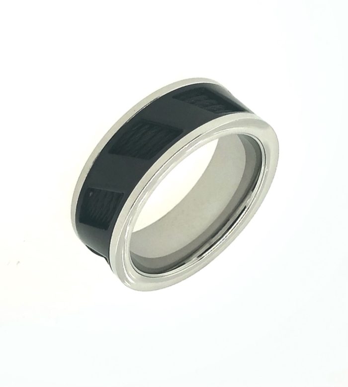Ανδρικό ατσάλινο δαχτυλίδι σε ασημί και μαύρο χρώμα
