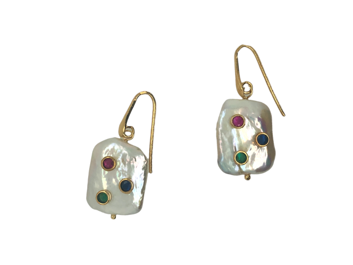 Ασημένια, 925, επιχρυσωμένα σκουλαρίκια με γάντζους και μαργαριτάρια στολισμένα με πολύχρωμα ζιργκόν