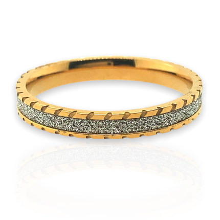 Ατσάλινο βεράκι- δαχτυλίδι, στολισμένο με γκρι διαμαντάρισμα, σε χρυσό χρώμα.