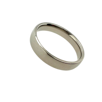Ατσάλινο, unisex δαχτυλίδι, σε ασημί χρώμα.