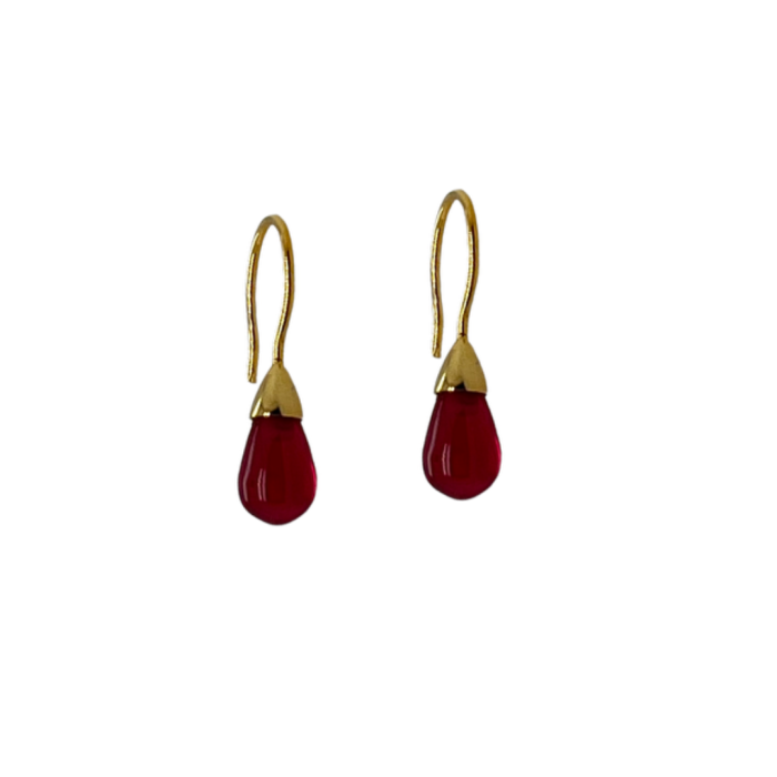Ασημένια, 925, επιχρυσωμένα σκουλαρίκια με γάντζους και κόκκινα-ροδί ζιργκόν σε σχήμα σταγόνας