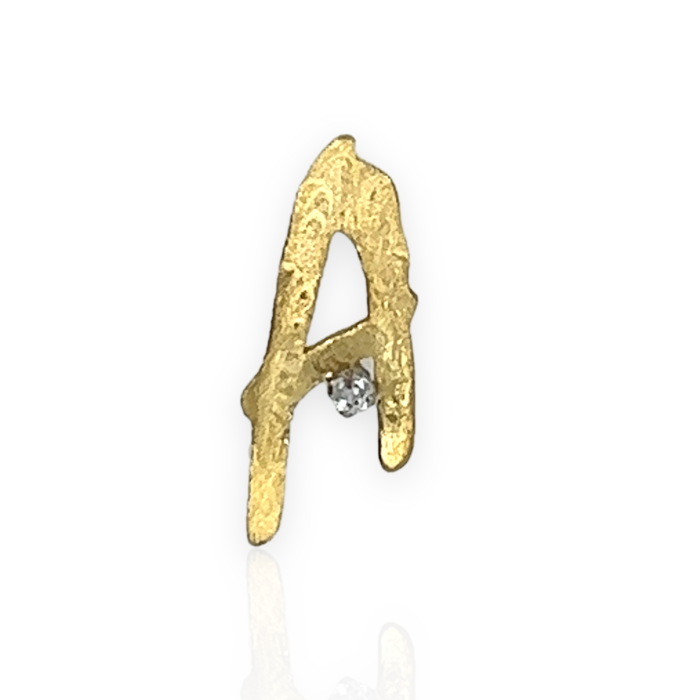 Nina Gold E-shop | Χειροποίητο κόσμημα, Πύργος Ηλείας Χρυσό, 9 καρατίων, κρεμαστό  χειροποίητο μονόγραμμα Α για το λαιμό, στολισμένο με λευκό ζιργκόν