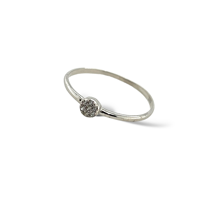 Nina Gold E-shop | Χειροποίητο κόσμημα, Πύργος Ηλείας Λευκόχρυσο δαχτυλίδι, 14 καρατίων, με διακριτική κεντρική ροζέτα με λευκά ζιργκόν