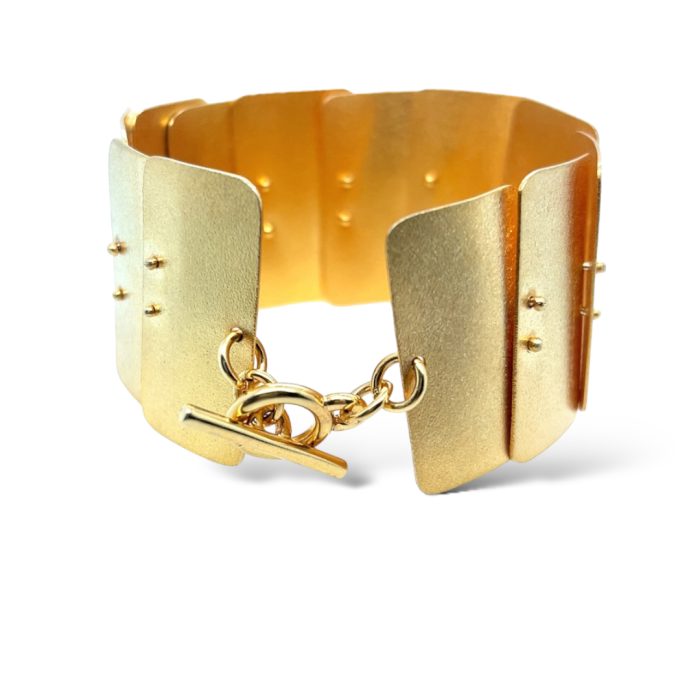 Nina Gold E-shop | Χειροποίητο κόσμημα, Πύργος Ηλείας Ασημένιο, 925, χειροποίητο επιχρυσωμένο φαρδύ βραχιόλι